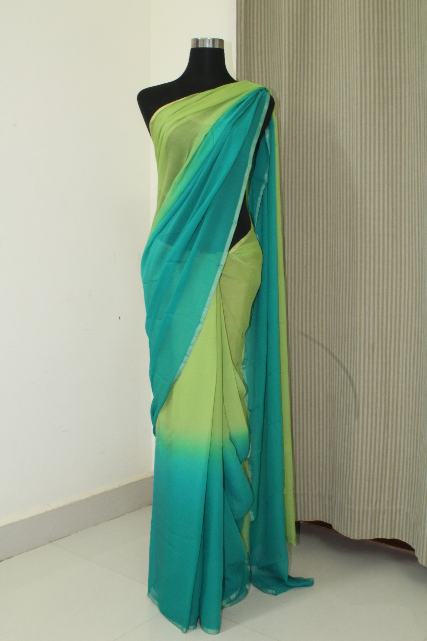 Buy chiffon sarees online at the best price. Buy pure silk chiffon saree. You can buy pure silk sarees from akrithi with silk mark. At akrithi you can get any colour saree of your choice as we dye based on order. Our dyeing is done by the best dyers, using quality and azo free dye. We have plain saree and tie and dye saree and shibori saree. Silk saree online shopping. Buy tie and dye, shibori and leheriya sarees online.