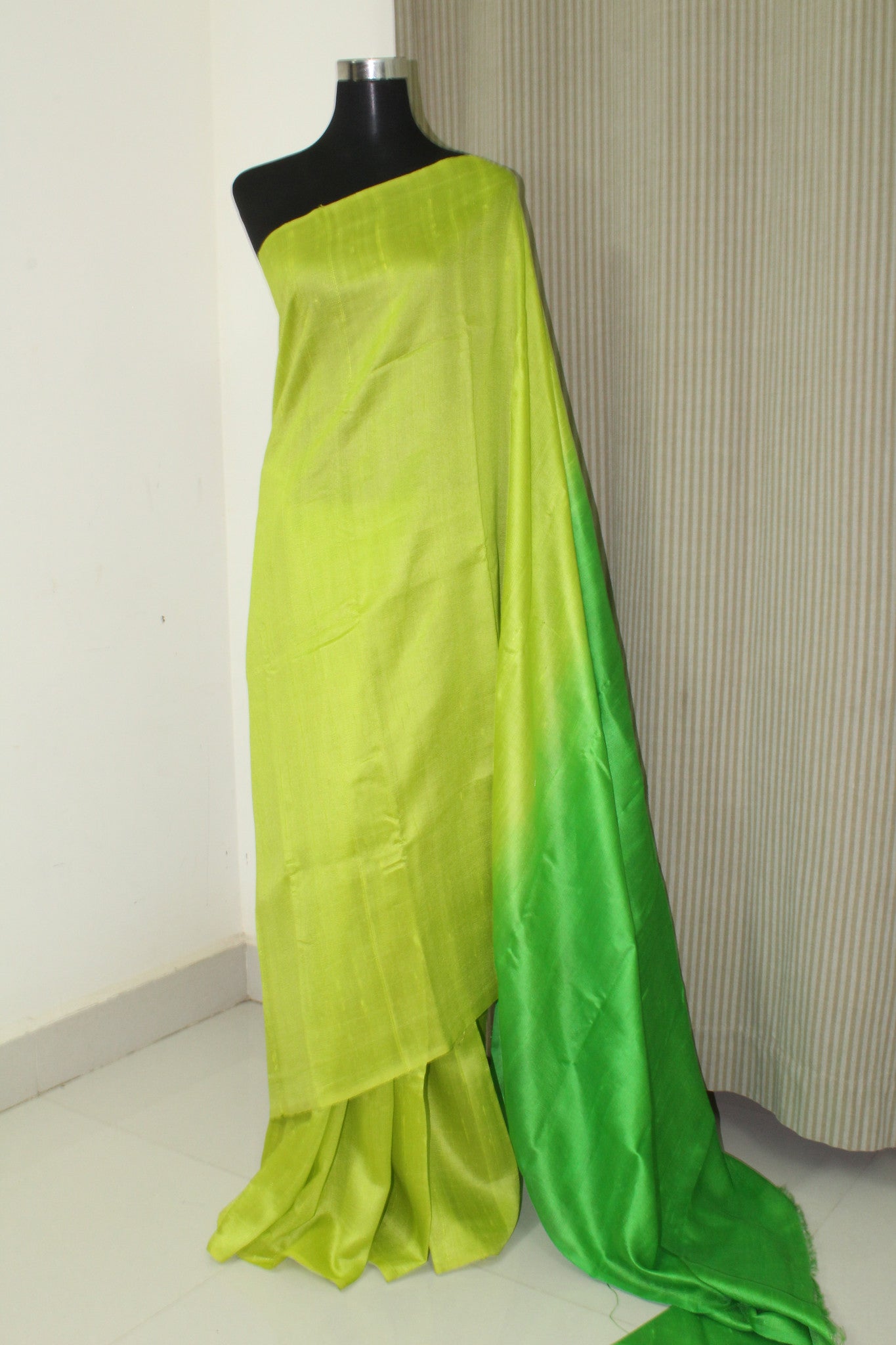 Buy pure raw silk (dupion) sarees online 