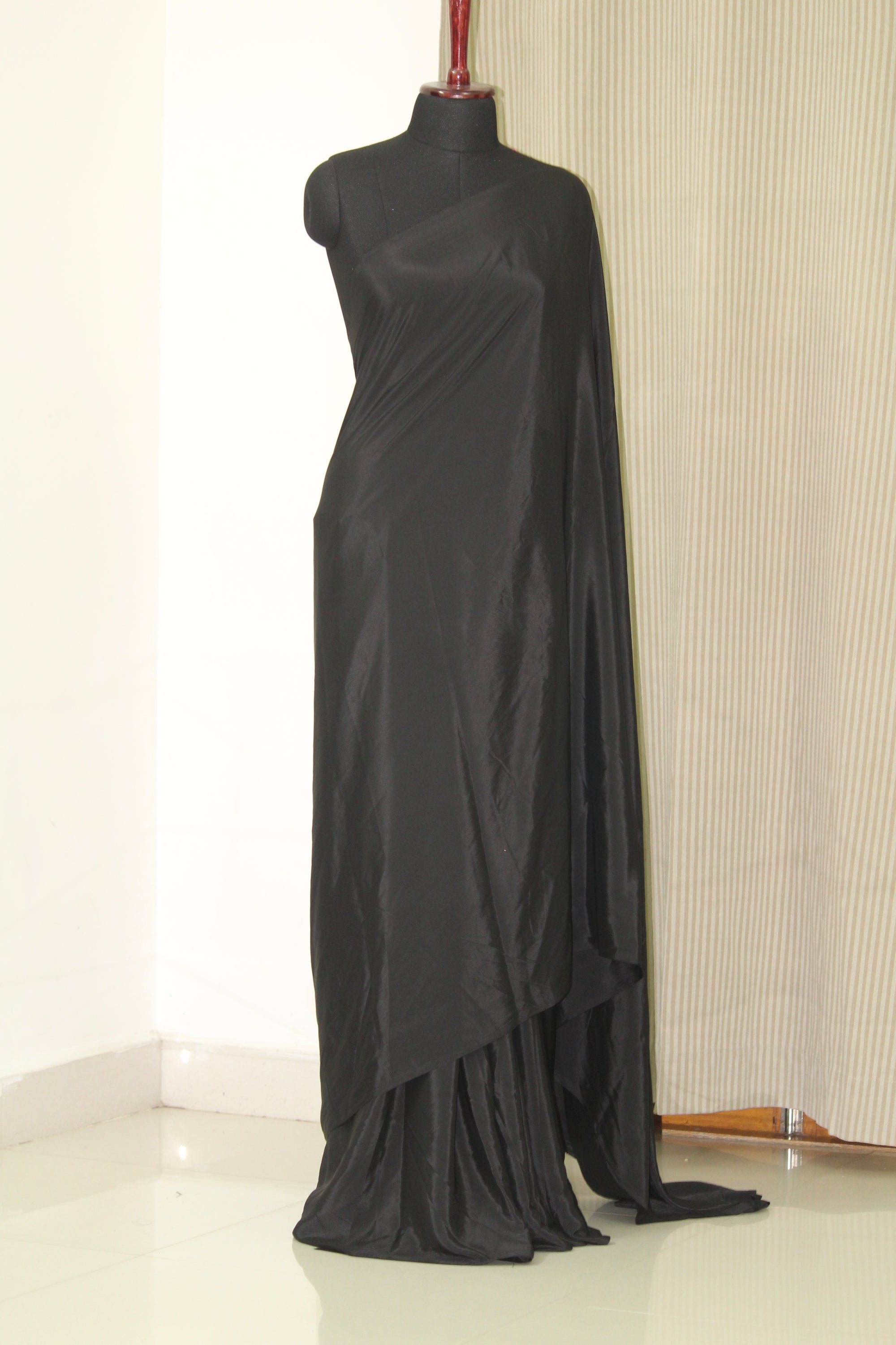 Crepe saree
