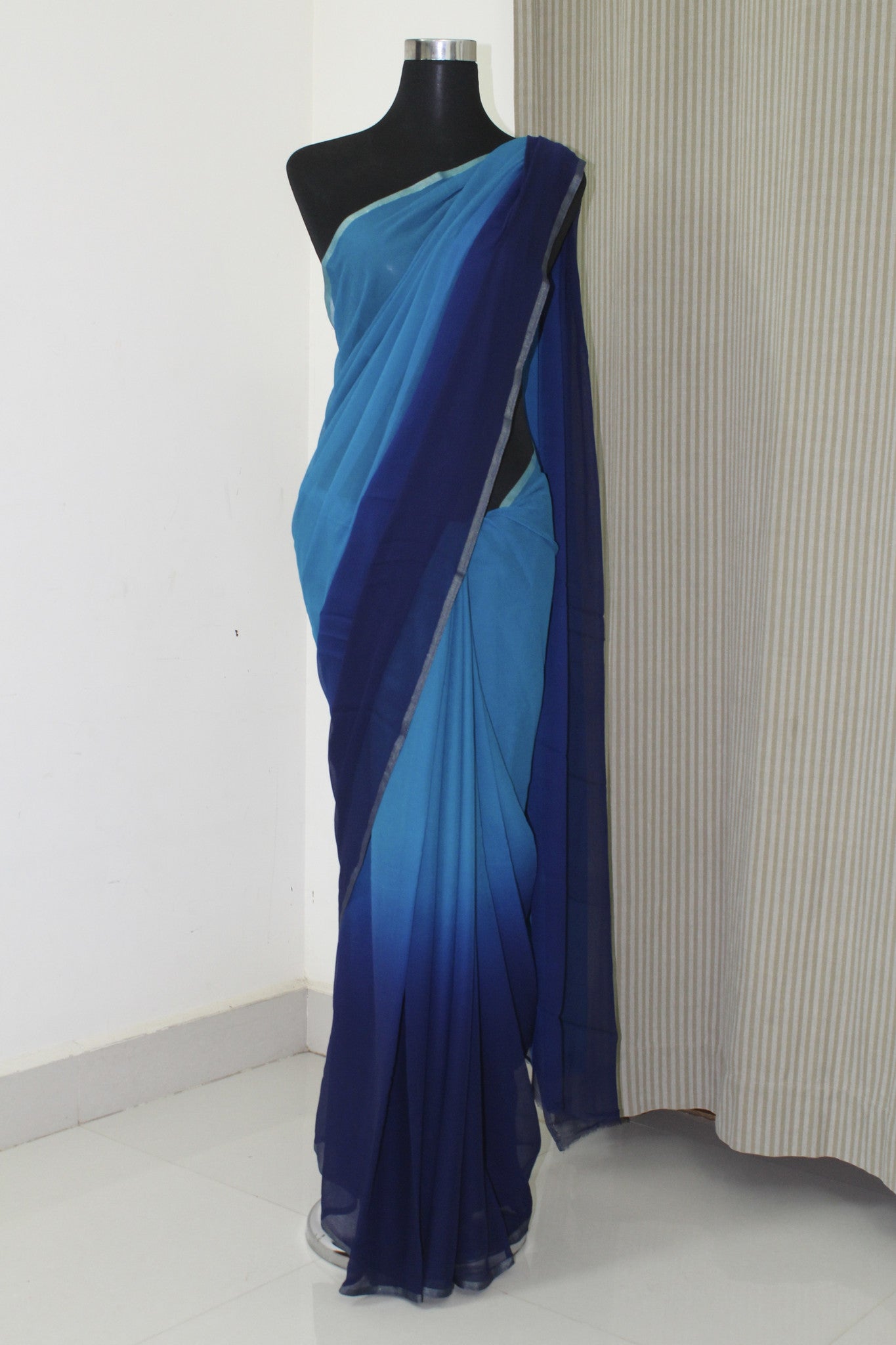 Buy chiffon sarees online at the best price. Buy pure silk chiffon saree. You can buy pure silk sarees from akrithi with silk mark. At akrithi you can get any colour saree of your choice as we dye based on order. Our dyeing is done by the best dyers, using quality and azo free dye. We have plain saree and tie and dye saree and shibori saree. Silk saree online shopping. Buy tie and dye, shibori and leheriya sarees online.