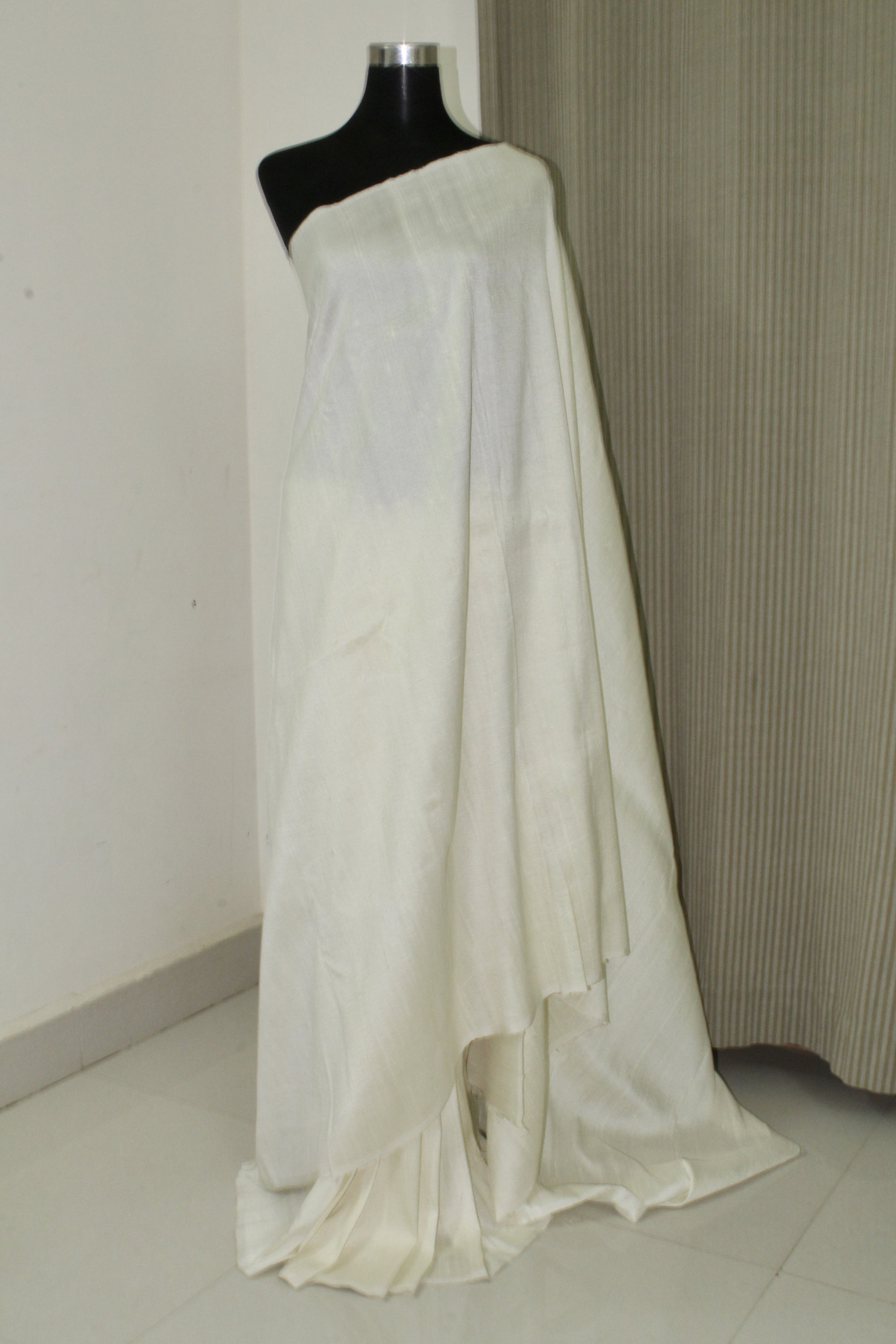 Buy pure raw silk (dupion) sarees online 