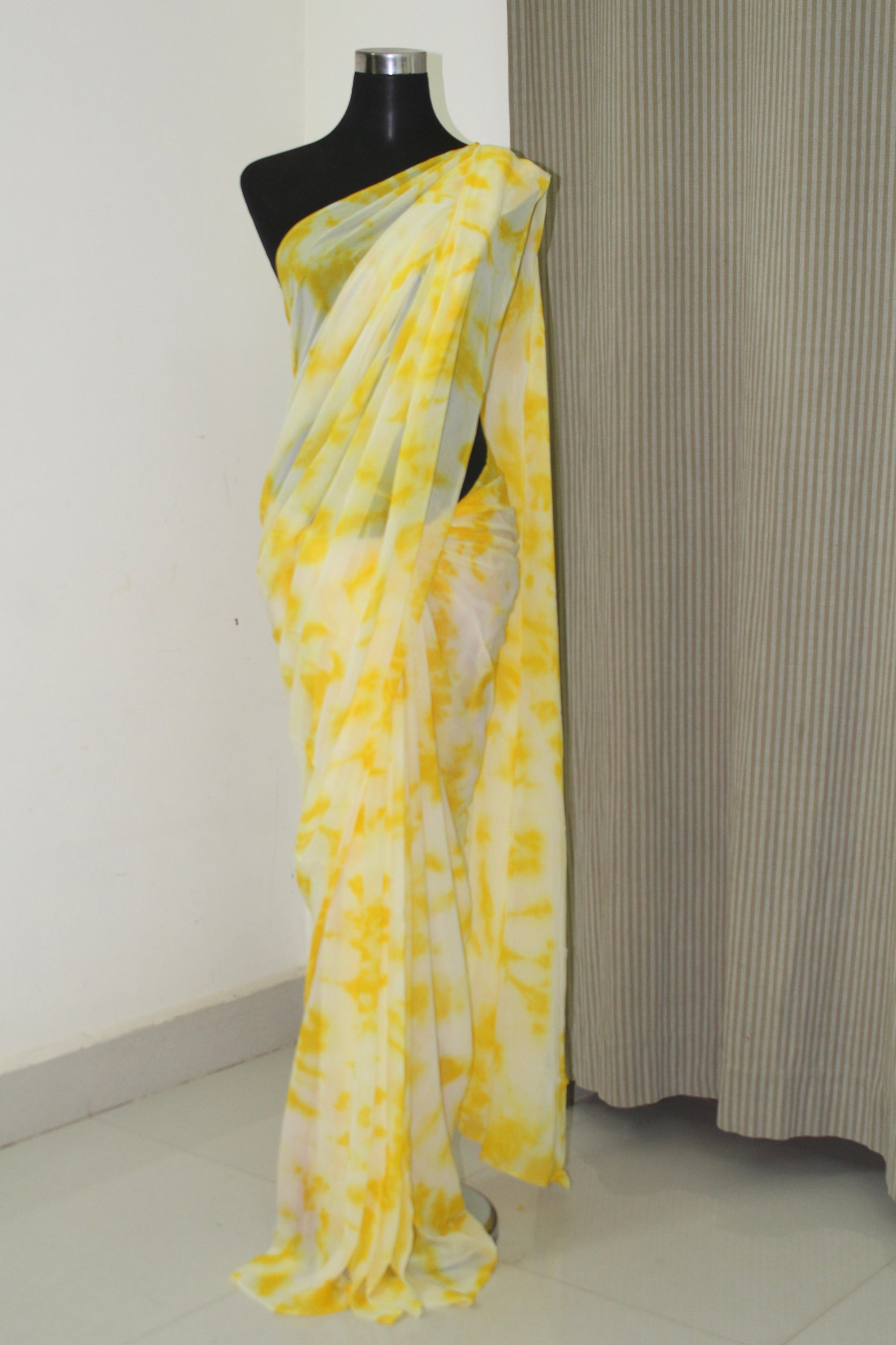 Buy Shibori tie and dye sarees online
