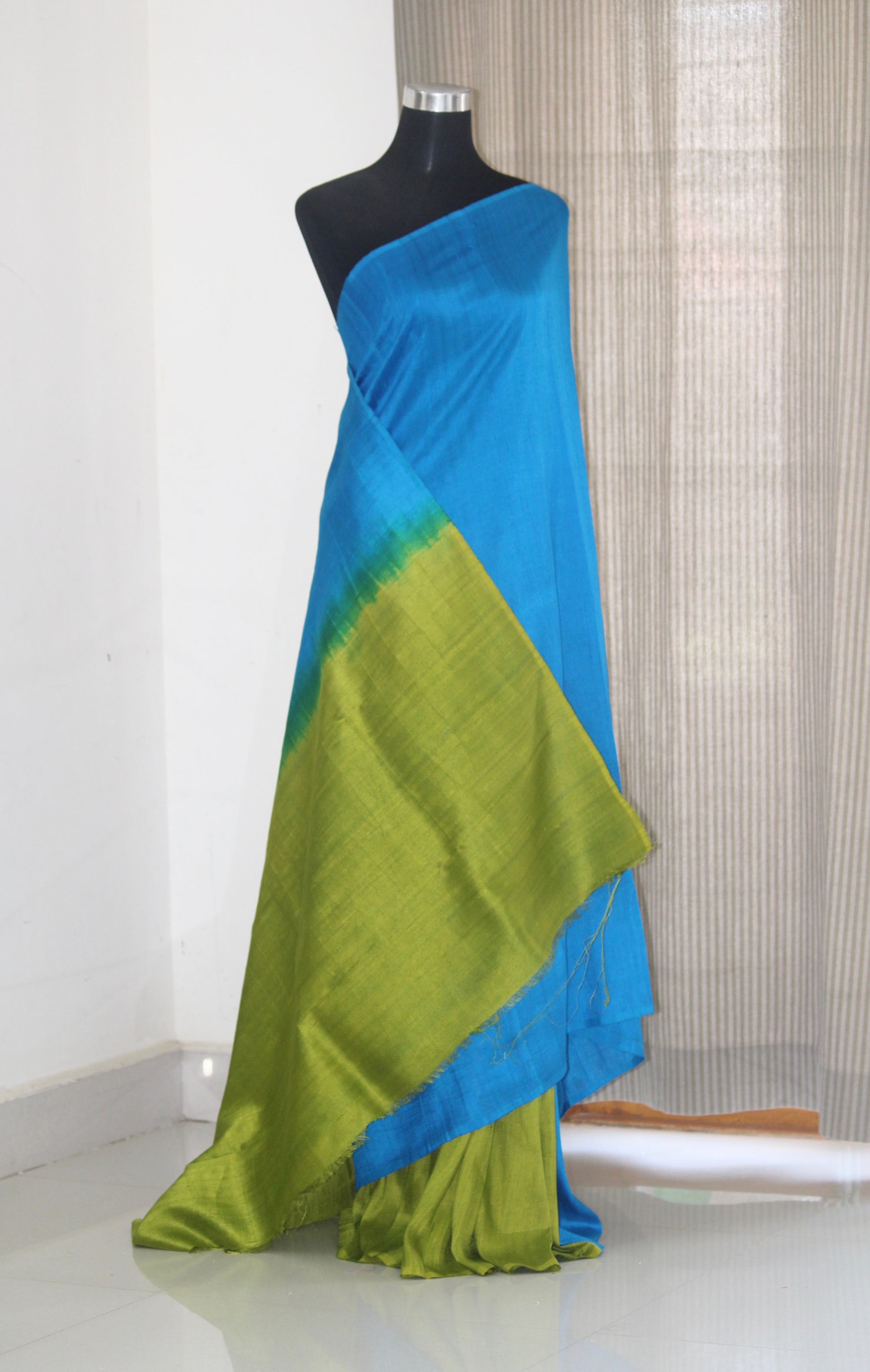 Pure dupion raw silk saree