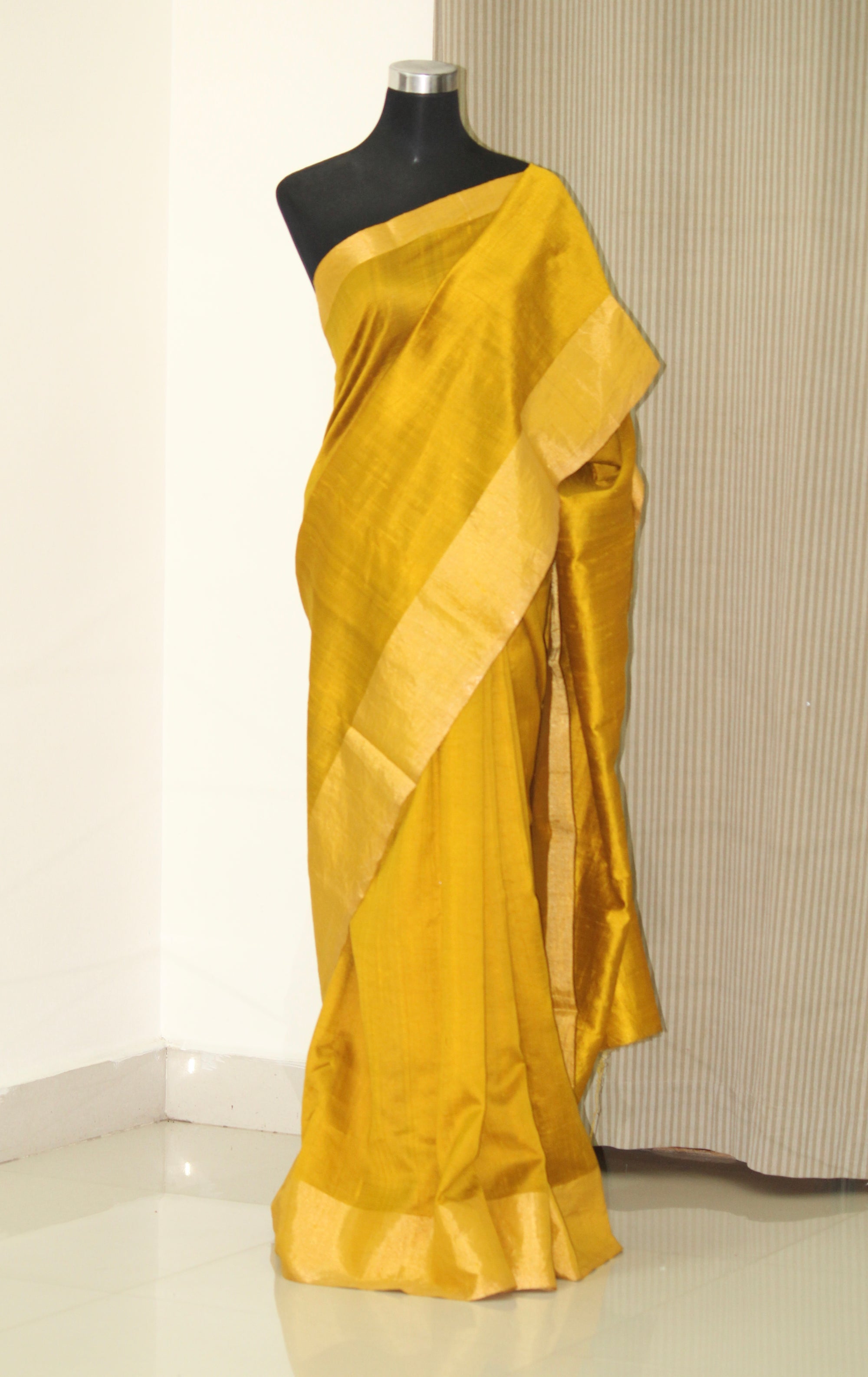 Pure raw silk saree with zari border